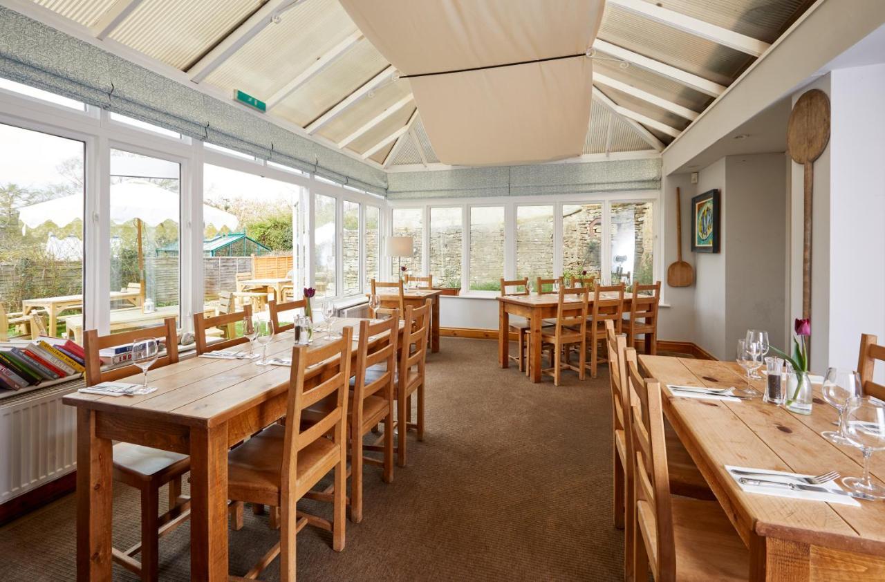 The Crown Inn, Church Enstone 치핑노턴 외부 사진